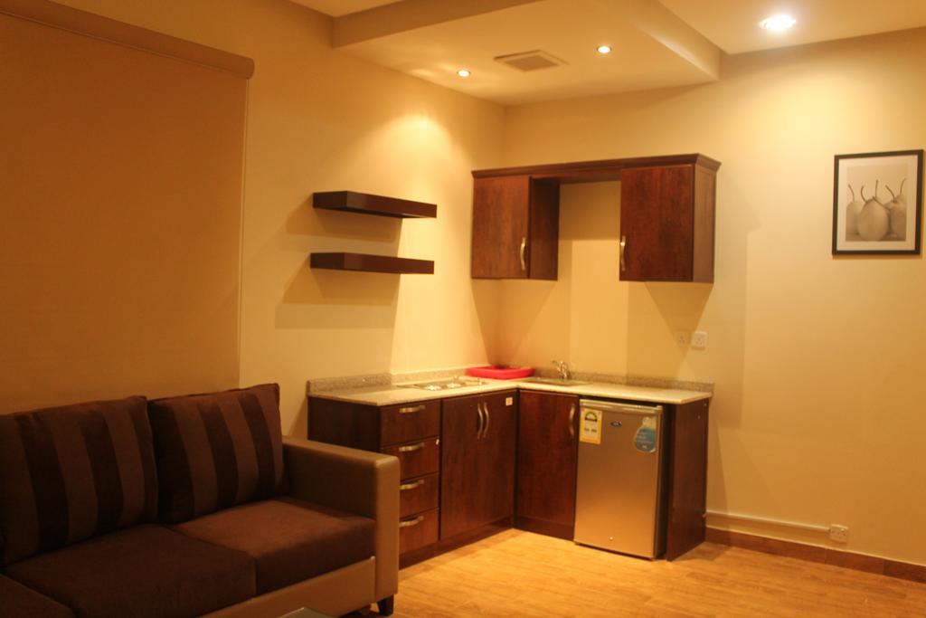 Talia Furnished Apartments ริยาดห์ ห้อง รูปภาพ