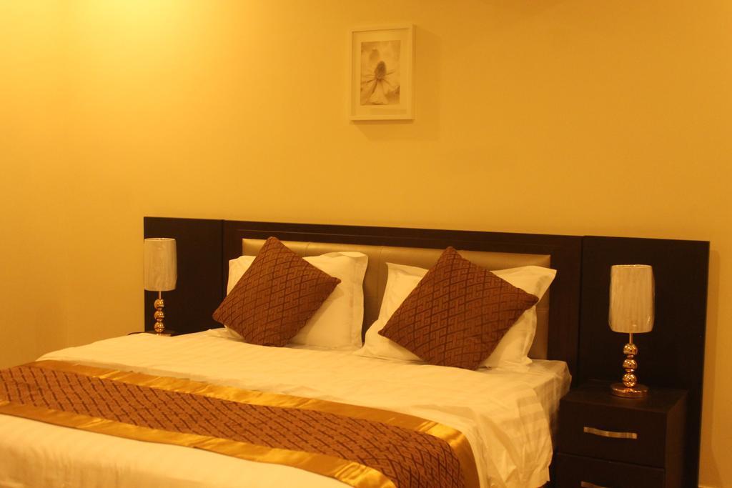 Talia Furnished Apartments ริยาดห์ ห้อง รูปภาพ